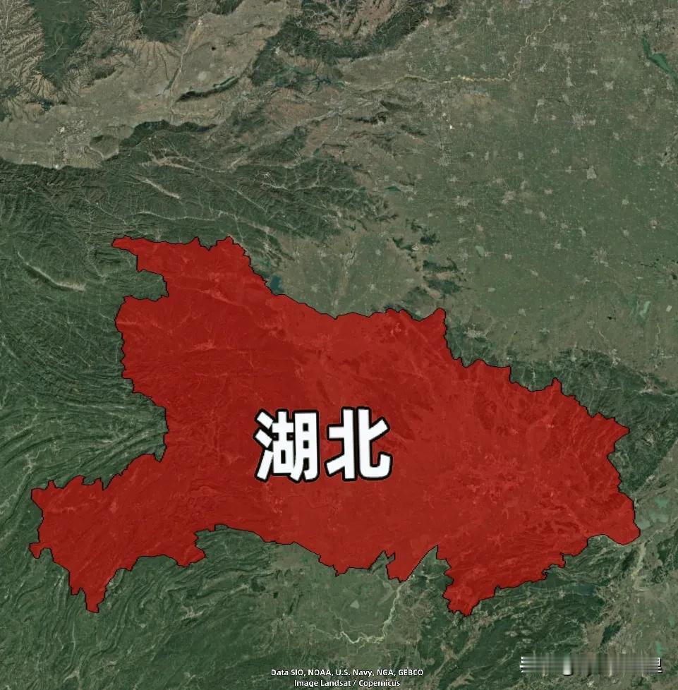 湖北是南方，但又不太南那种，扎心了！
我敢说，冬天九成第一次来湖北的外地人，出火