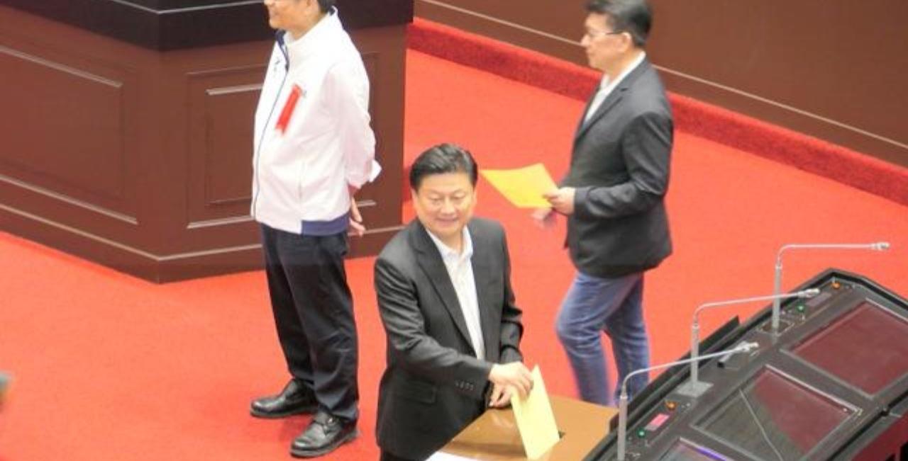 台湾地区立法机构今天上午10点针对赖台独弹劾案举行投票，民进党团之前表示不会参与