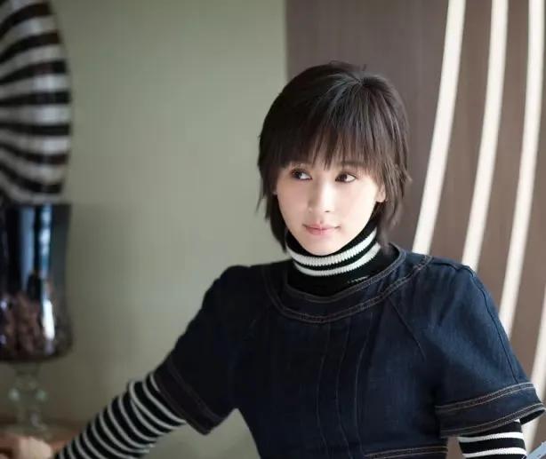 重温《欢乐颂》，曲筱绡大结局的选择让人直呼看不懂！这个在职场精明狠辣、怼人一针见