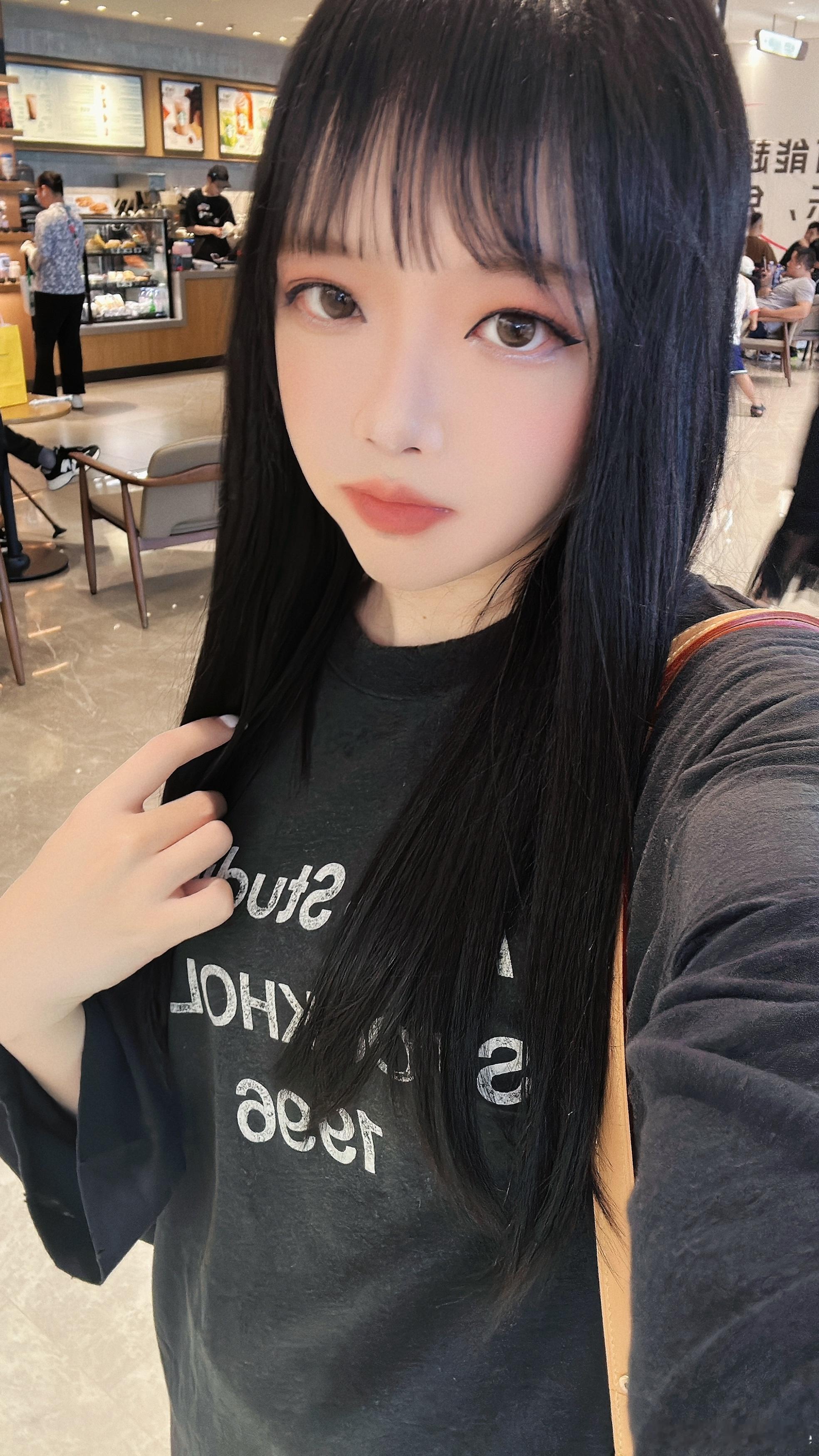 中秋快乐[太开心][太开心]你们都吃🥮了嘛？[开学季][开学季] ​​​