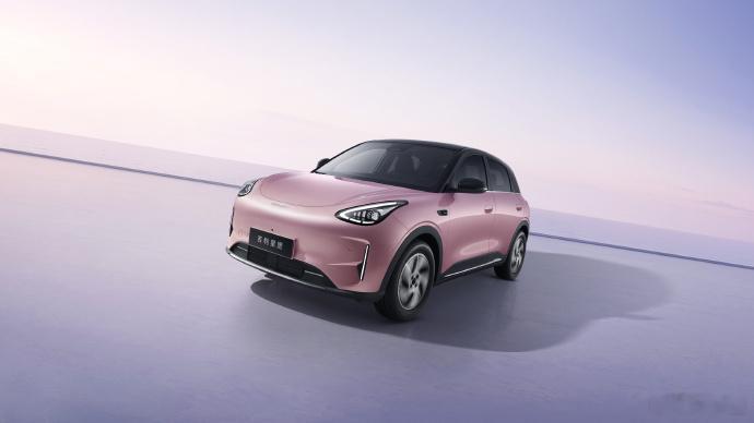 吉利星愿累计销量突破80万辆吉利星愿这车有点东西啊！664天卖了80万辆，直接成