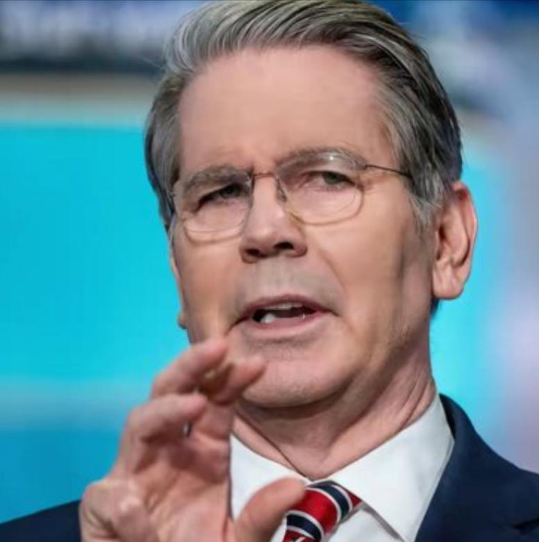 美国真的没招了？买不到稀土，美国财长当场破防：“中国再不卖稀土，我就把几十万留学