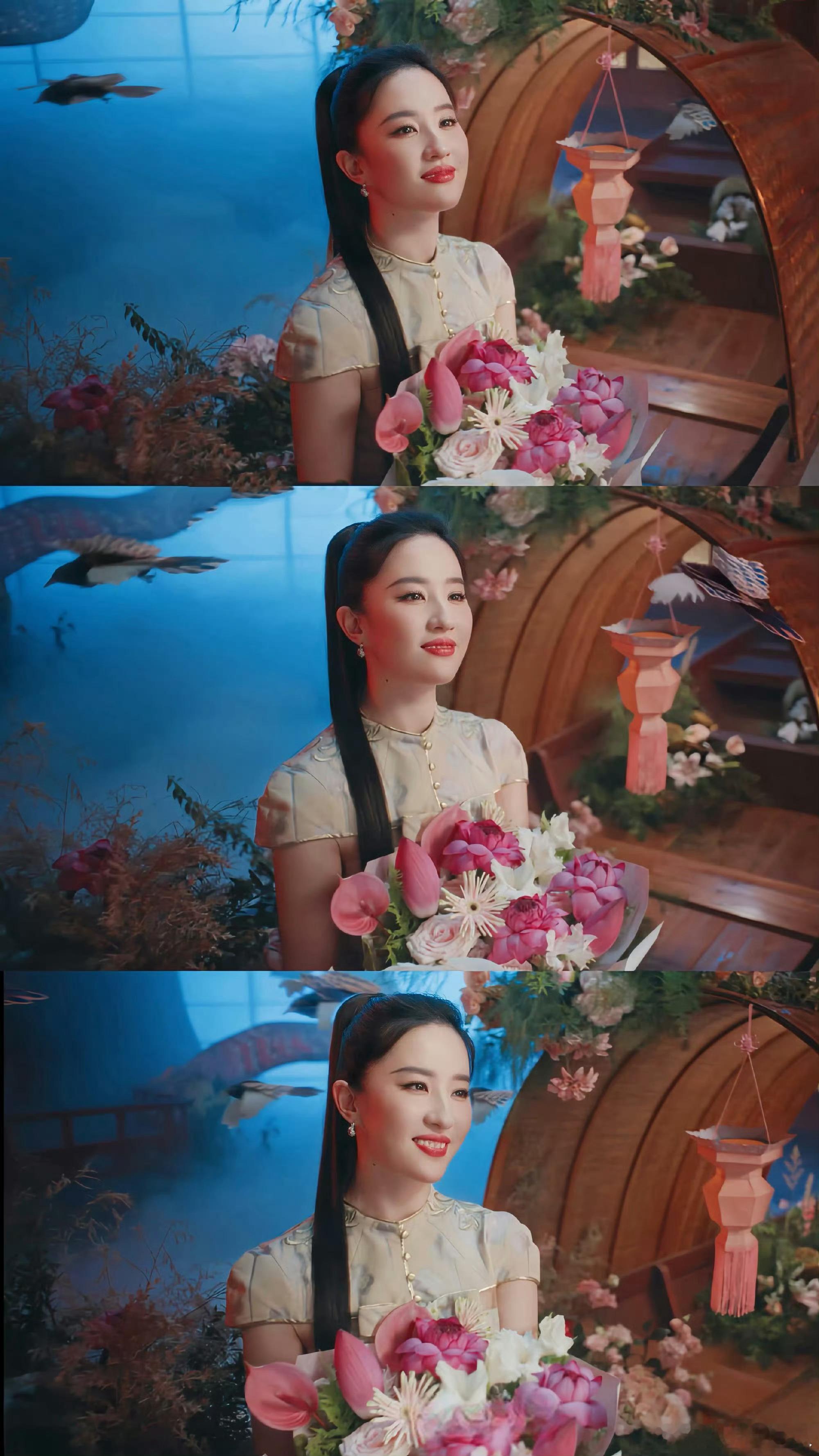 #刘亦菲七夕营业##刘亦菲七夕捧花照#刘亦菲七夕营业，捧花照美出新高度，爱了爱了