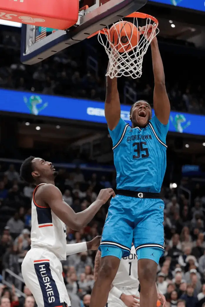 马刺队对托马斯·索伯有很高的兴趣。 nba选秀大会 ​​​
