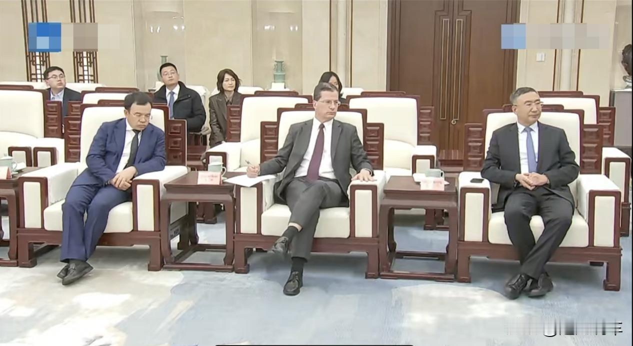 什么事儿能让Stellantis集团背后大佬亲自来华？
 
近日，Stellan