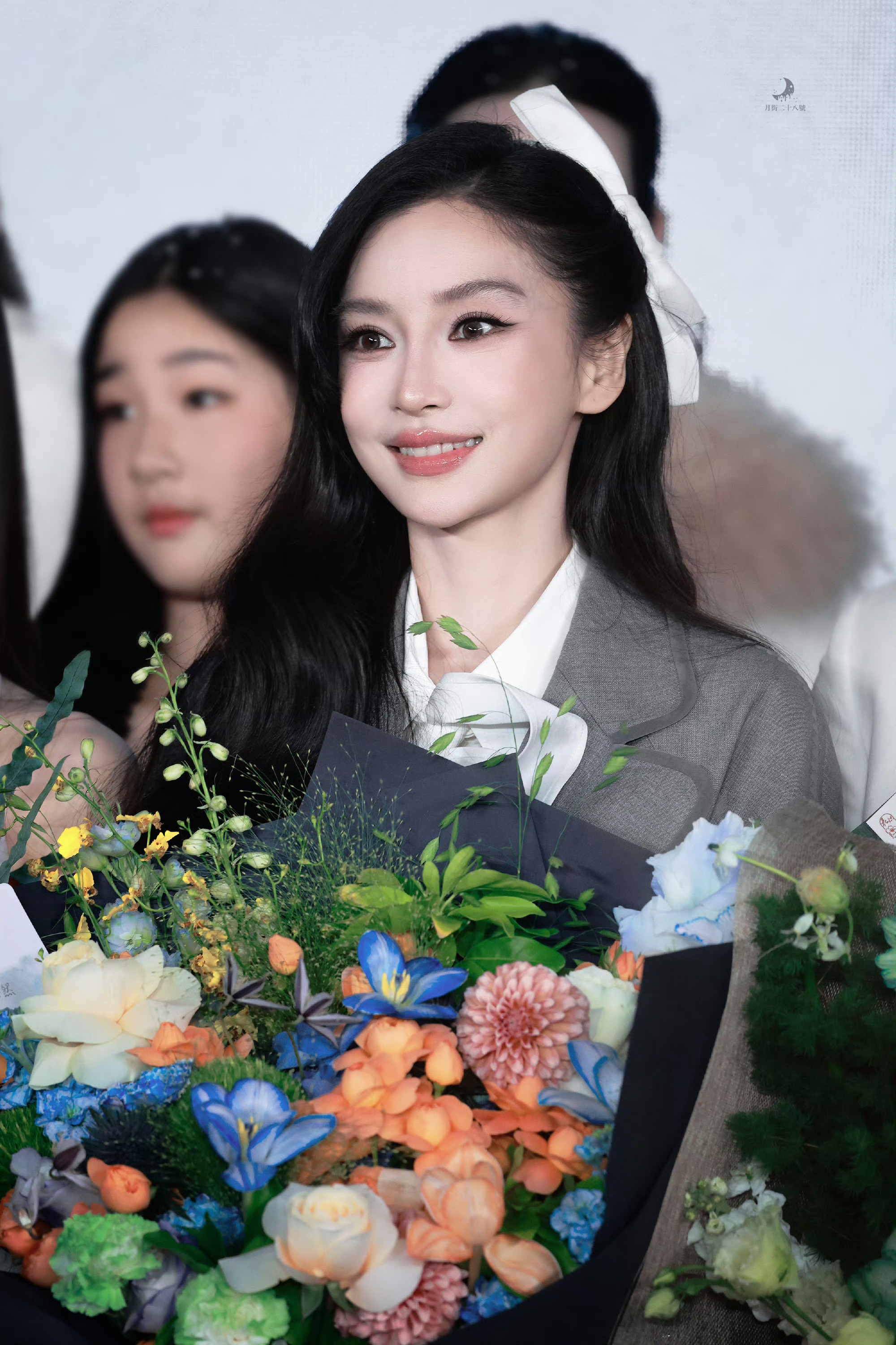 angelababy angelababy漫影寻踪 晚风轻吻昨日的玫瑰 星星闪耀