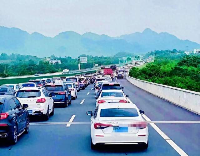国庆高速免费将在今日24时截止