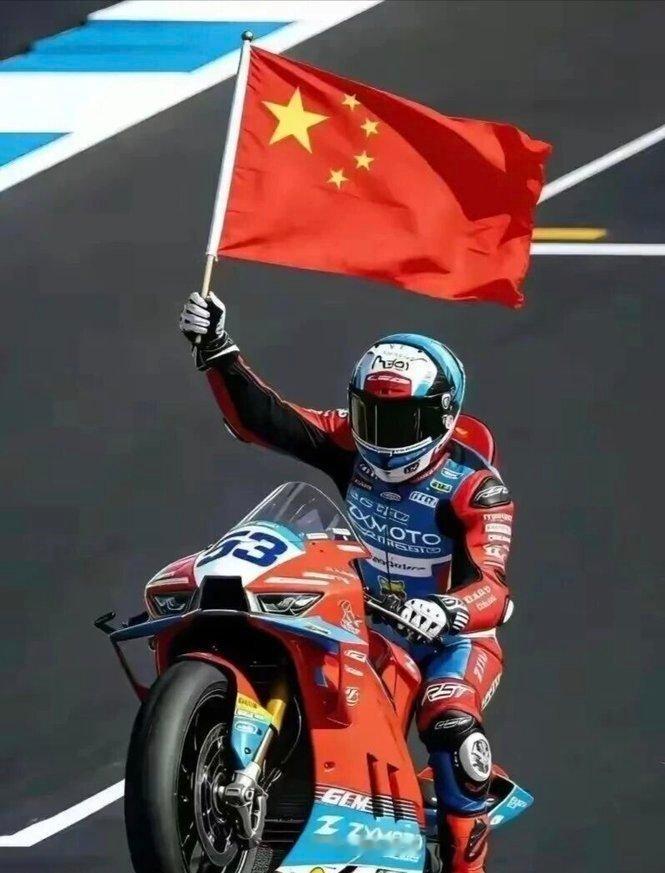 荣耀最近的营销动作还是快，张雪的热度也快速跟上了，中国机车，中国荣耀！荣耀张雪机