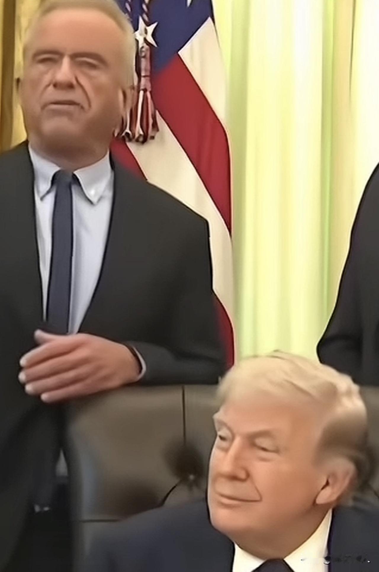 新思维：美国是世界和平的“死者”

在百年不遇之大变局的浪潮翻涌中，和平从未像今