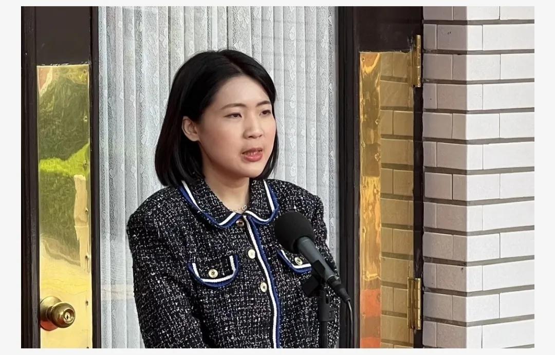 【蔡易余取消太平岛之行，民进党态度冷淡】在国民党籍民代马文君的推动下，原定于5月