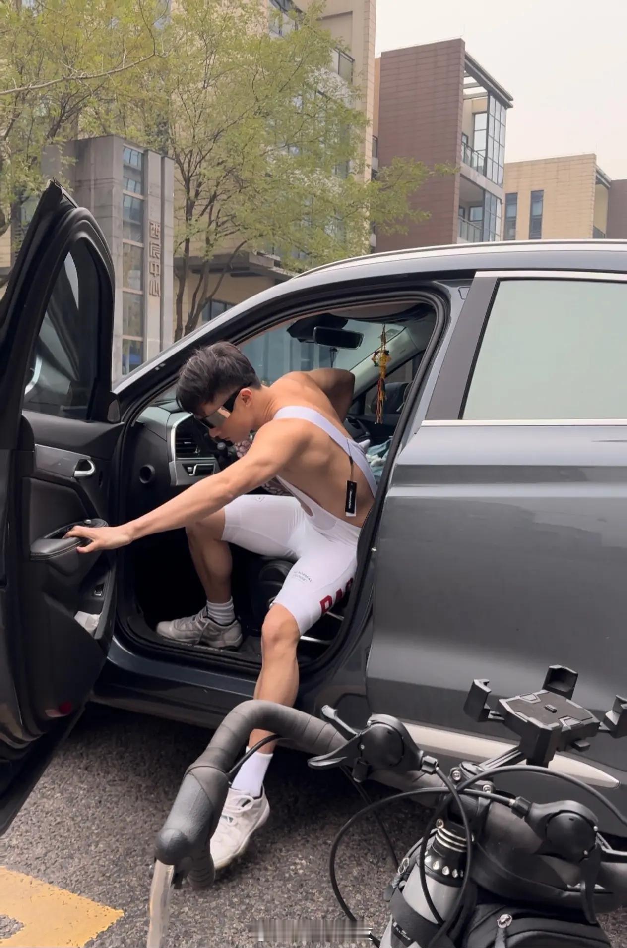 骑行圈果然充满不可描述[doge] 