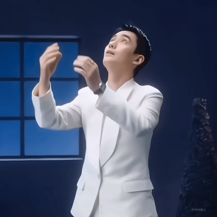 圣诞小猪朱一龙