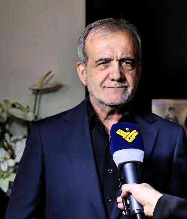 伊朗总统强调：尊重邻国主权，但坚决捍卫伊朗主权！

当地时间3月4日，伊朗总统佩