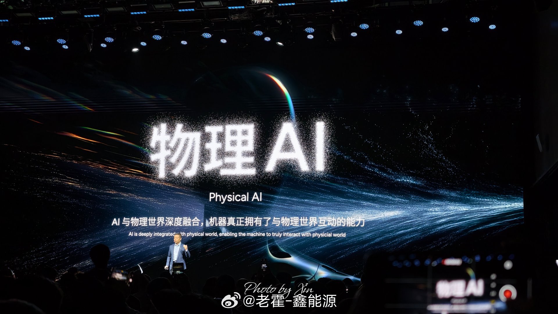 这两个VLA看起来虽然很像，但是却相当不一样，VL合并在一起，相当于一个VA模型