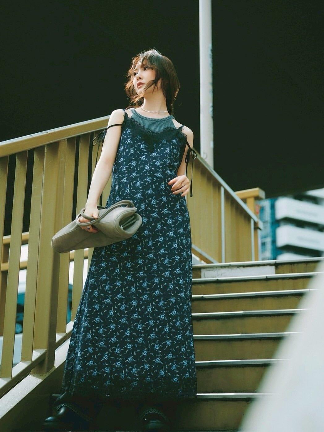 加藤史帆🐻「CanCam 9月号、本日発売です。「秋服トレンド速報ザBE