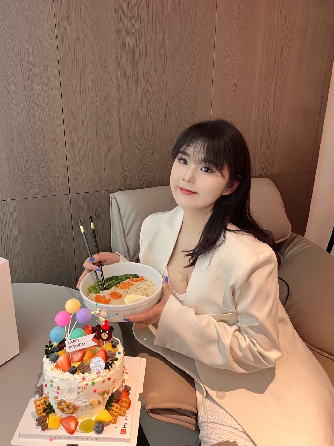 热爱生活乐观向上的小胖子23岁啦🎂