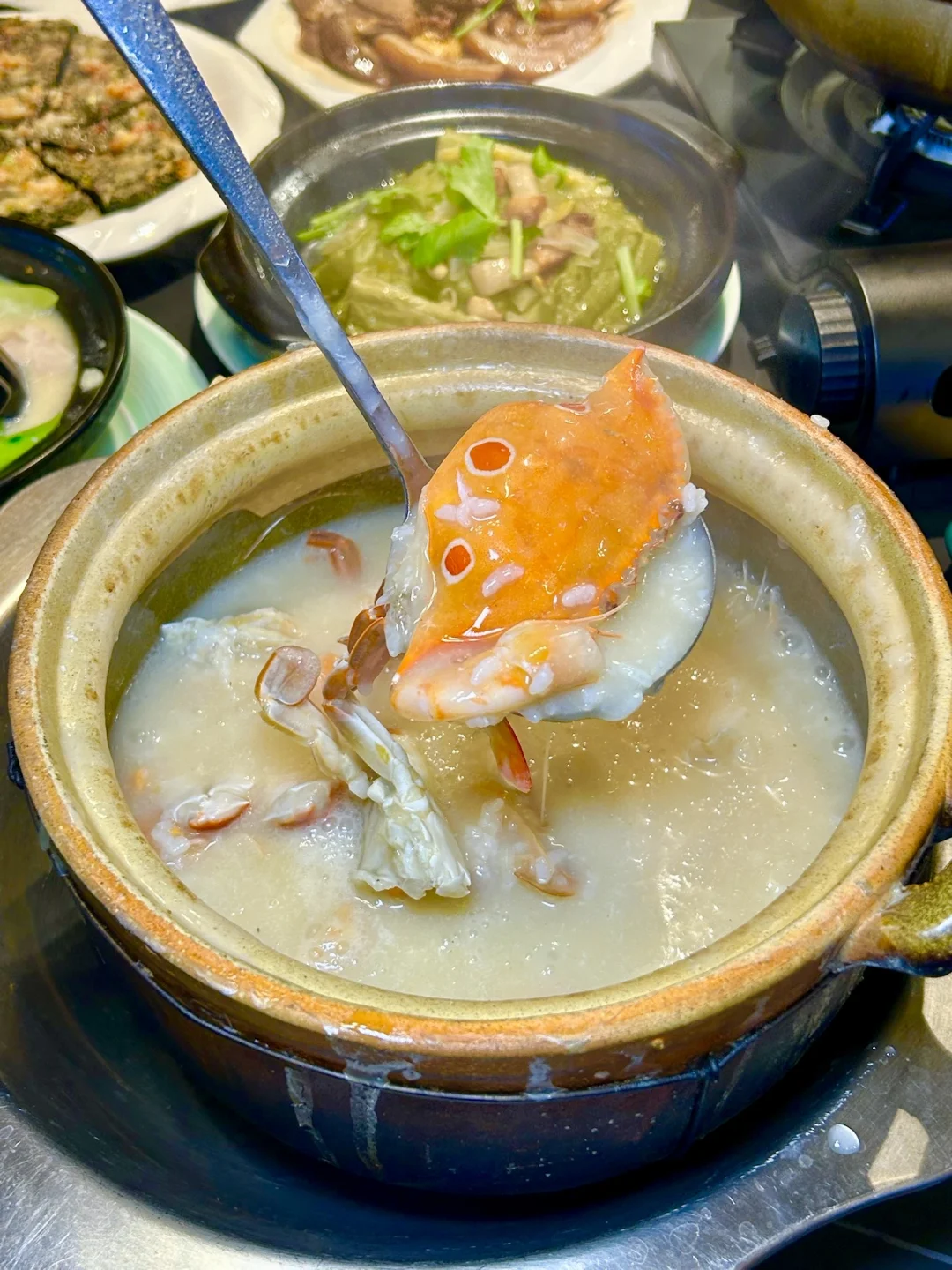 广州CBD深夜食堂！25年粥铺鲜到想N刷