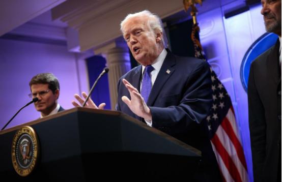 美国故技重施，再对中国启动301调查，这次野心还更大！
 
据外媒报道，当地时间