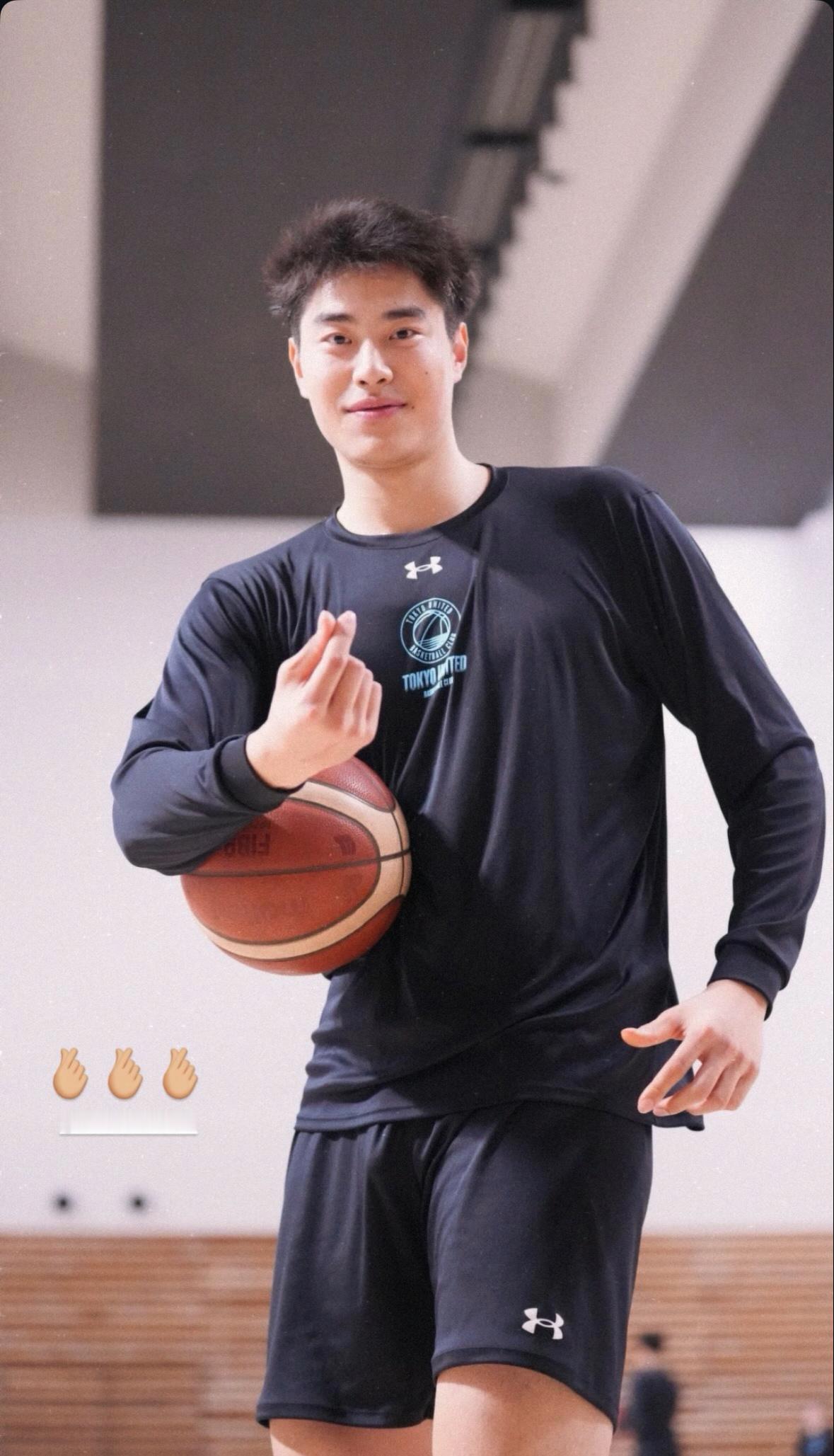 任序航今日比赛日加油 