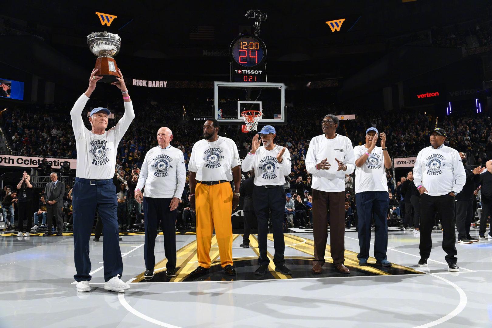 金州勇士第一届总冠军成员们🏆 