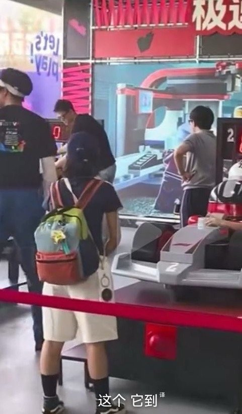 我肚肚 