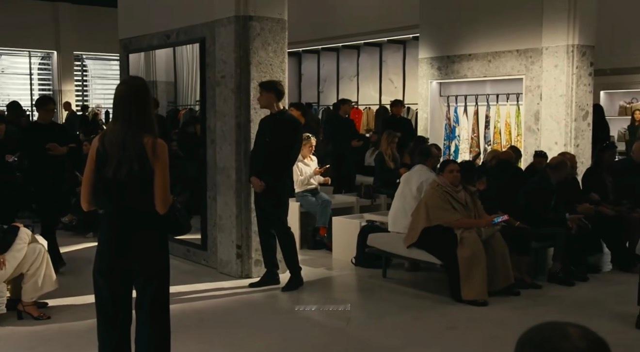 Gucci大秀回顾时装周GucciTheStoreShow这场把秀场搬进品牌门店