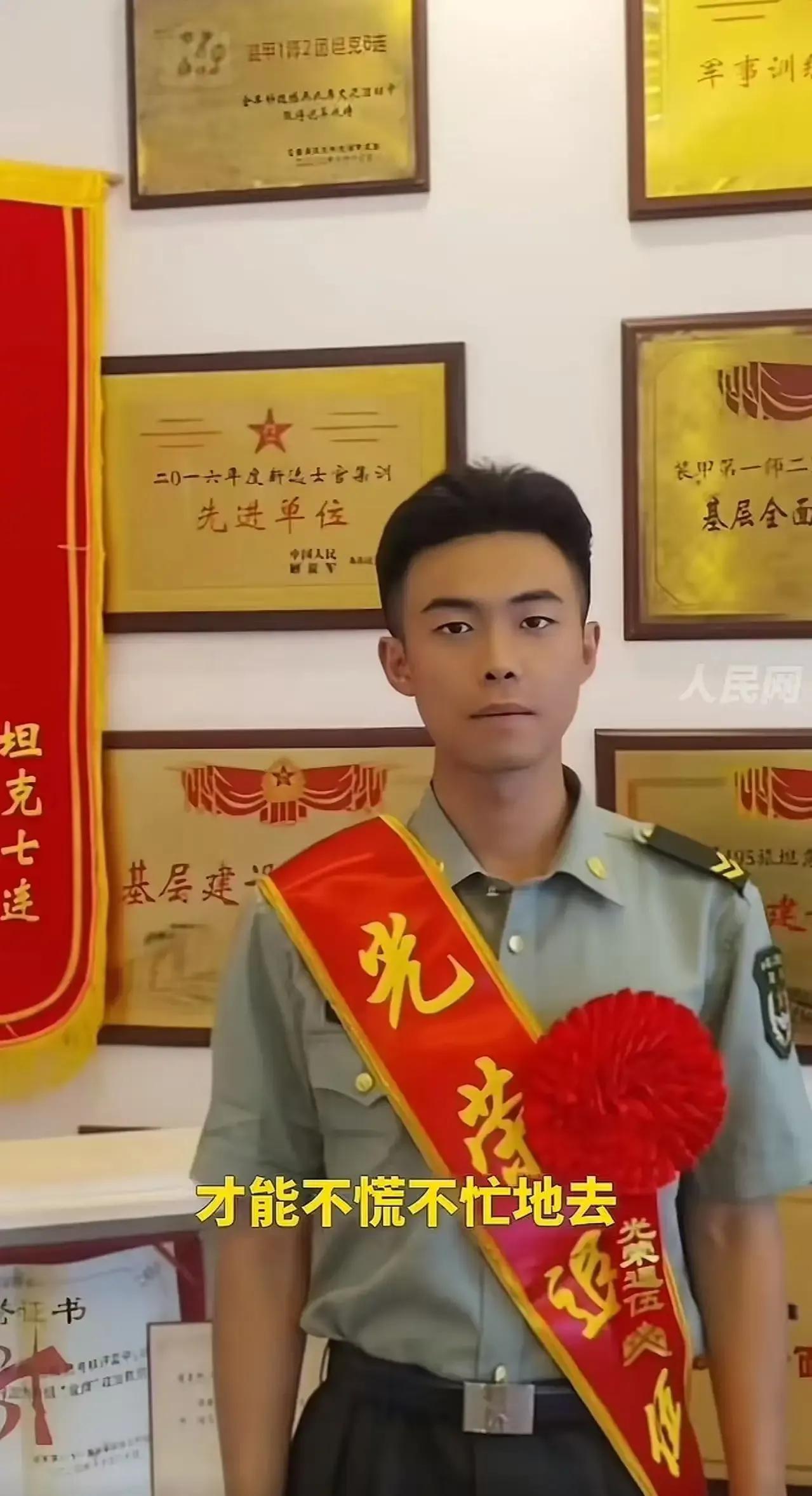 23岁小伙刚结束两年部队生活，本以为能好好休息，没想到返乡仅4小时，就遭遇了一场