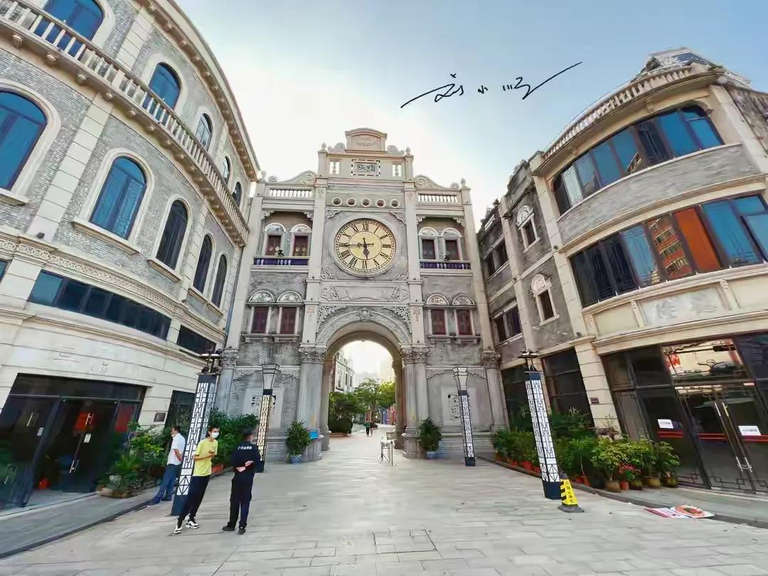 广东佛山有个“尴尬”的商业街区，与岭南天地风格相似，却很冷清？

前段时间，我来