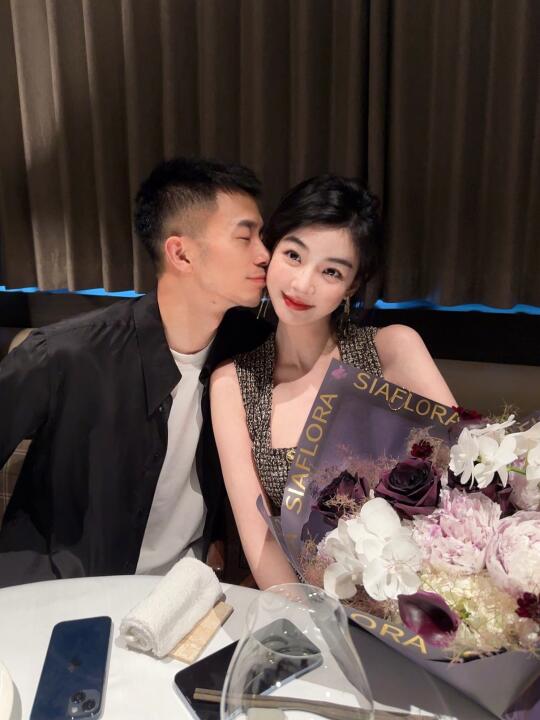 结婚两周年💜