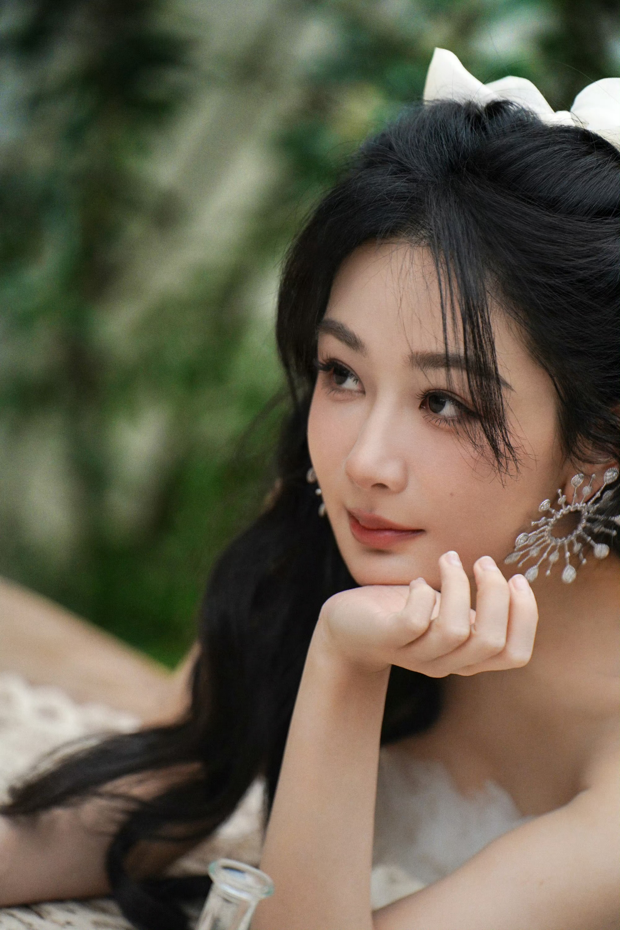  yz#杨紫何惟芳# 当暮色被无垠的月光所遮盖时，我想变成为银河之中一颗星，守望