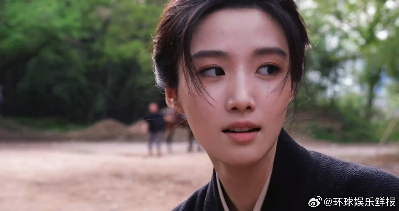 卢昱晓卢昱晓斯皮尔伯格转场镜头卢昱晓斯皮尔伯格镜头 卢昱晓又又又32G冲浪了，第