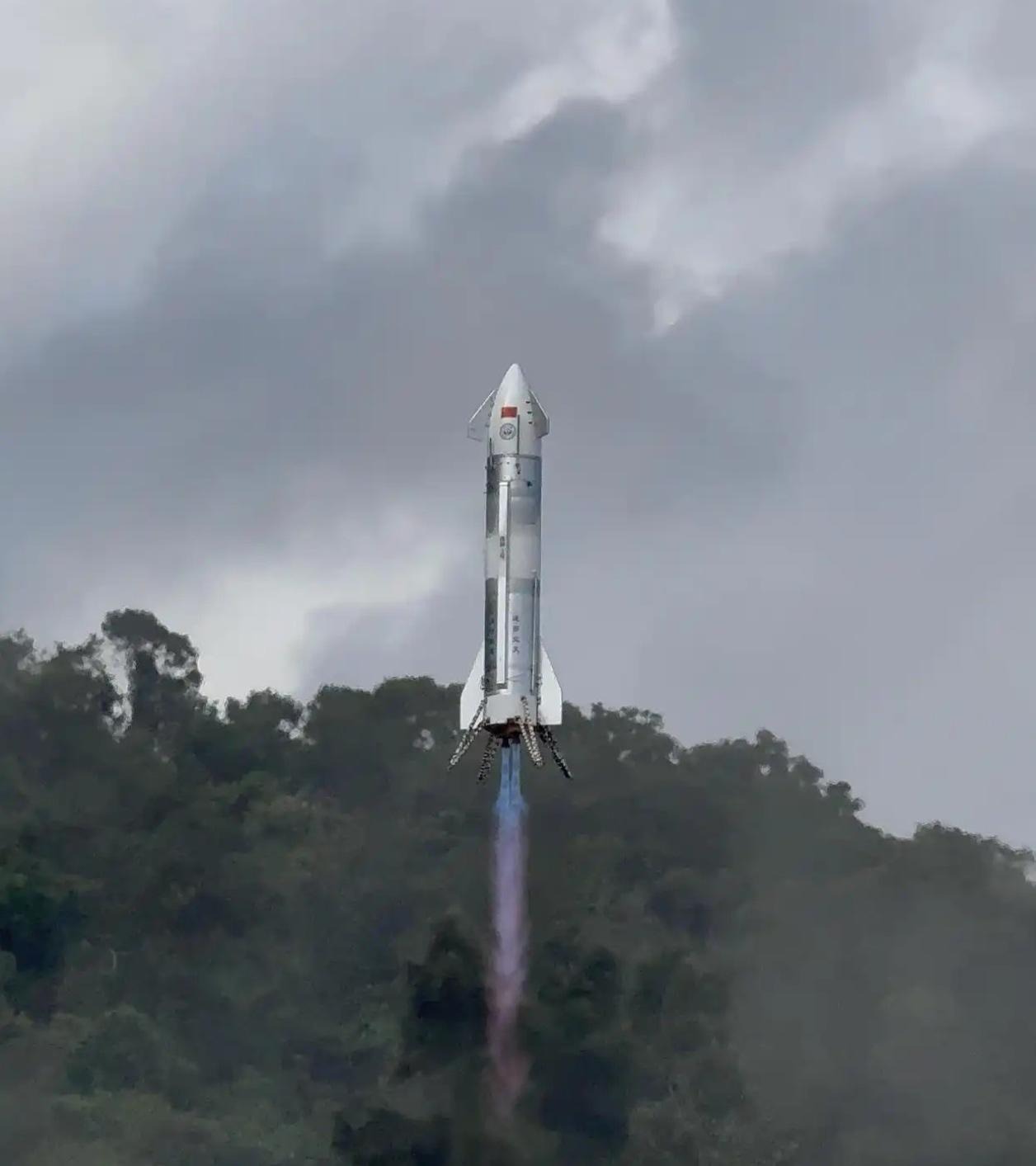 重磅！中大“逸仙-3号”火箭在阳江试飞成功，面对称设计颠覆传统！

5月14日下
