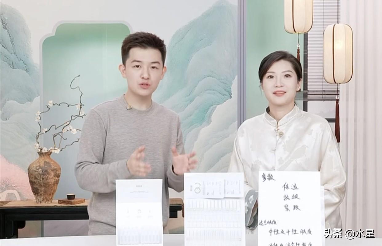 董董讲护肤品确实很专业
连盼盼都说董董是她的启蒙老师
现在她的敏感大干皮已经调理