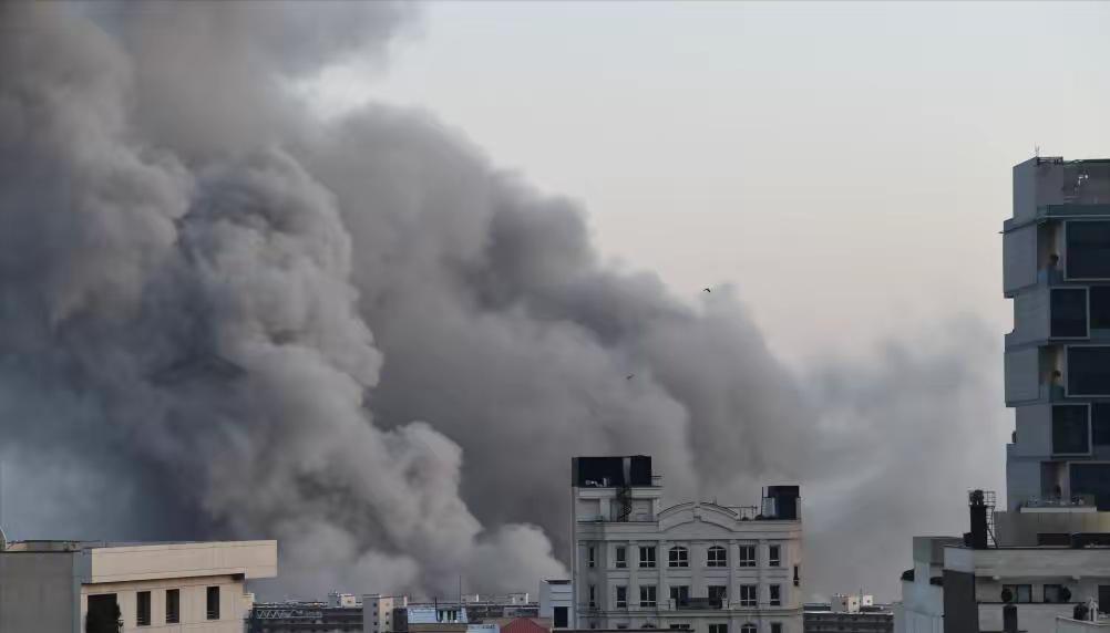 四年前他说俄乌是“解放战争”被骂惨，今天他又预言伊朗“最后一战”：果真要来了？