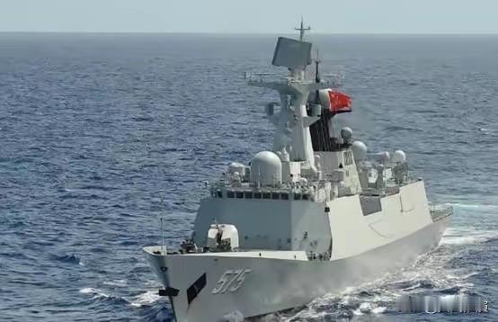 为什么几乎没有国家采购052D？原因很简单——就算中国免费送，大多数国家也不敢接