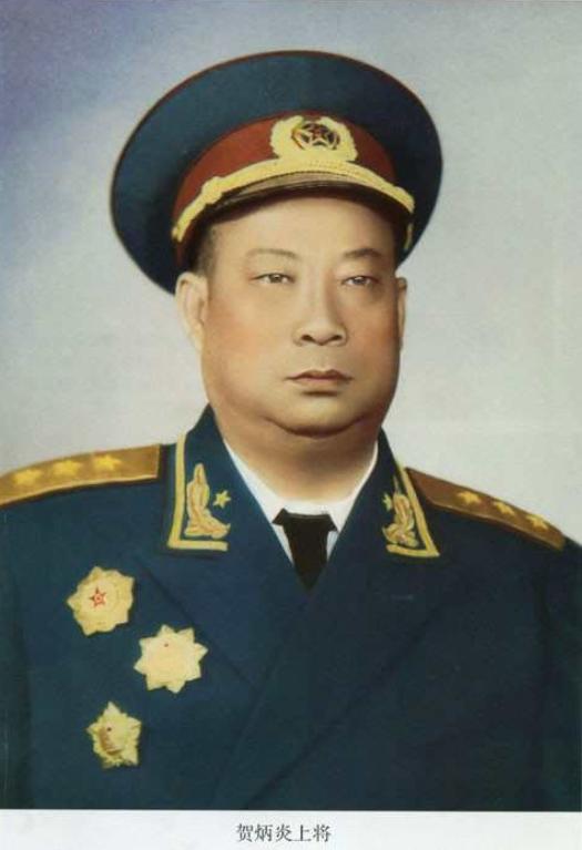 1938年冀中对峙：华北民众自卫军手握七千兵马，放话自己要当司令，独臂贺炳炎凭真