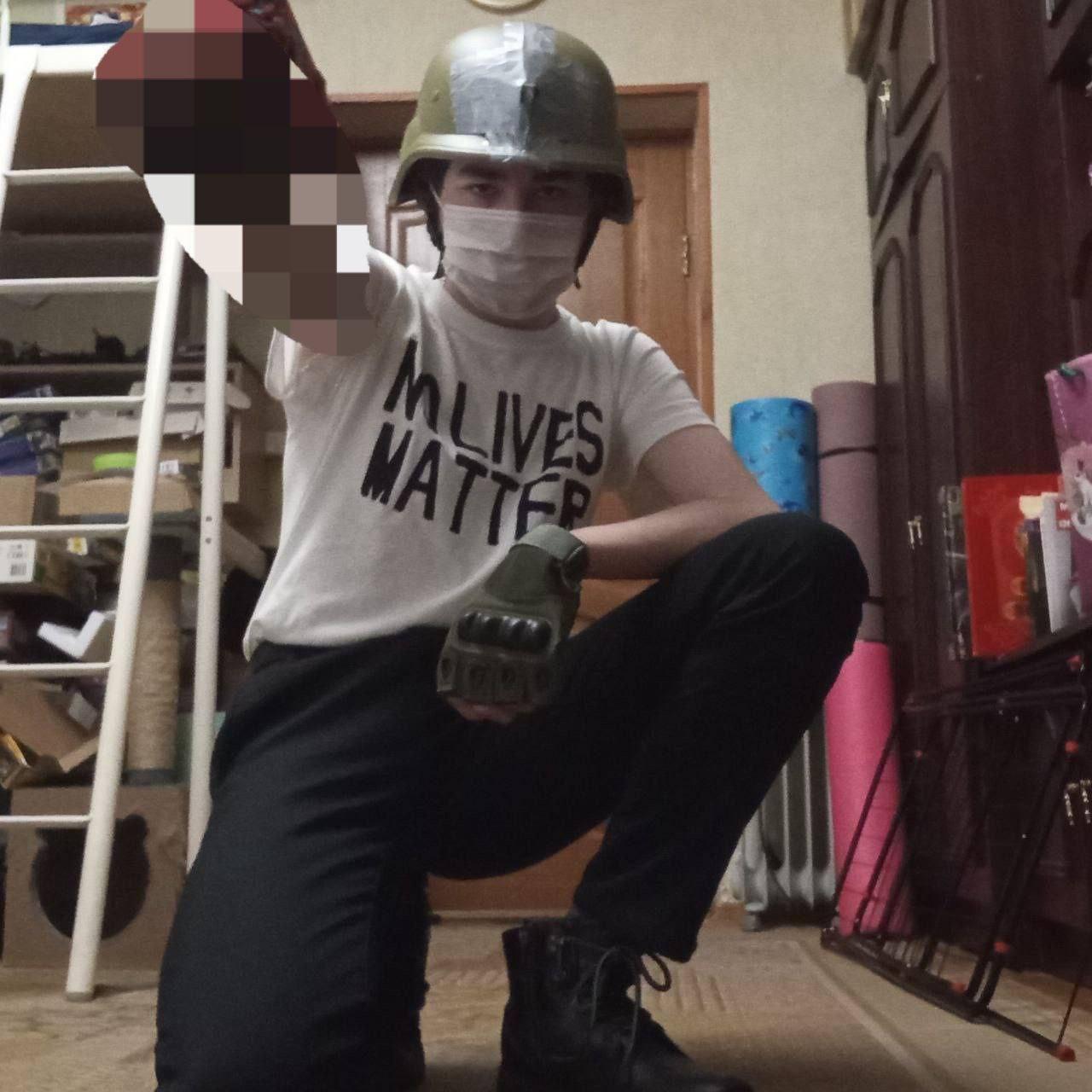 “你是什么民族？”俄罗斯新纳粹杀死一名少年

俄罗斯莫斯科州的一所小学今天发生青