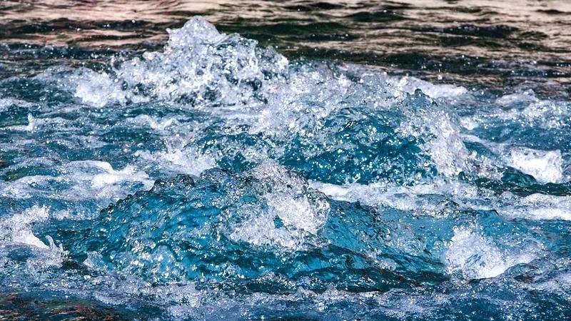 突然发觉今年车市的竞争着实激烈。前两年还得16万左右的宋plus如今不到10万就