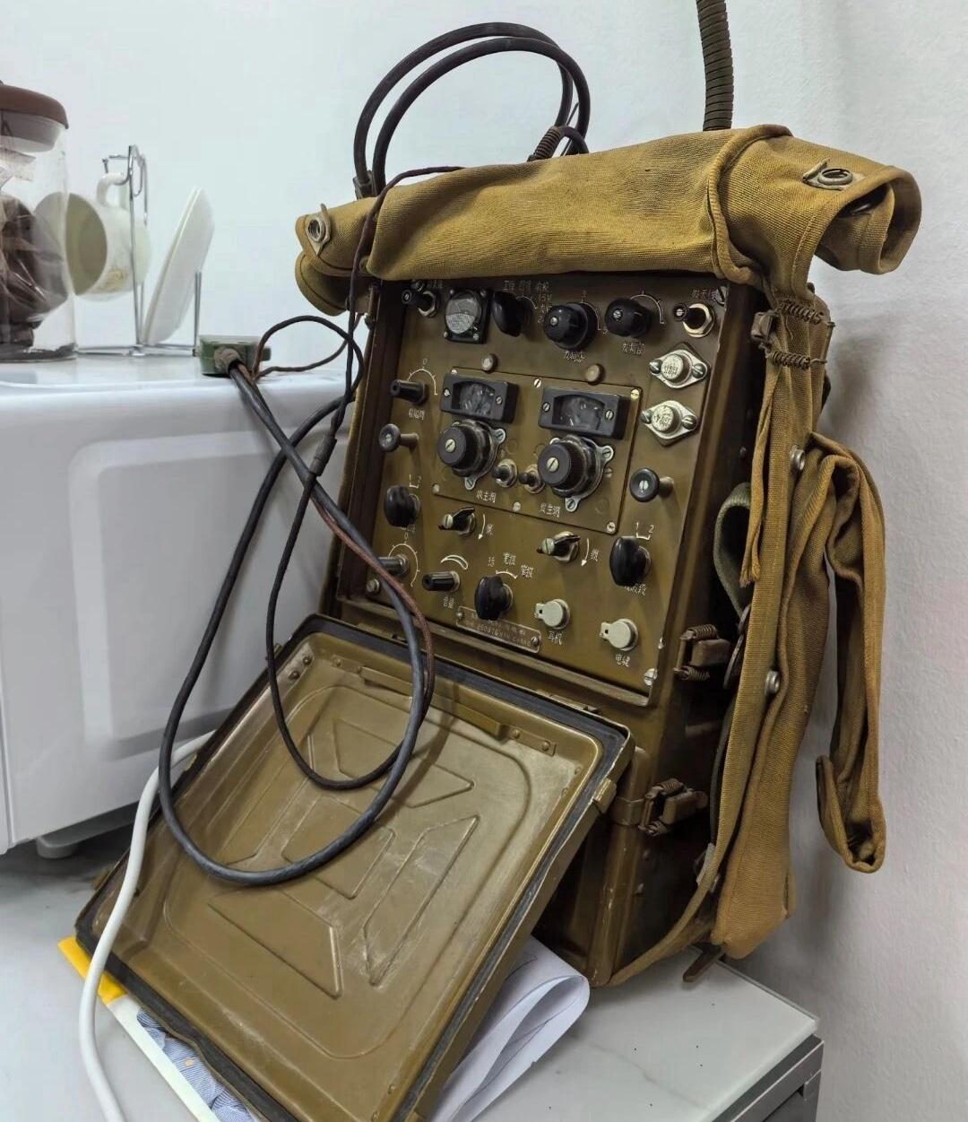 “我是王成，向我开炮！”这件装备，还有多少人认得？

“我是王成，向我开炮！”看