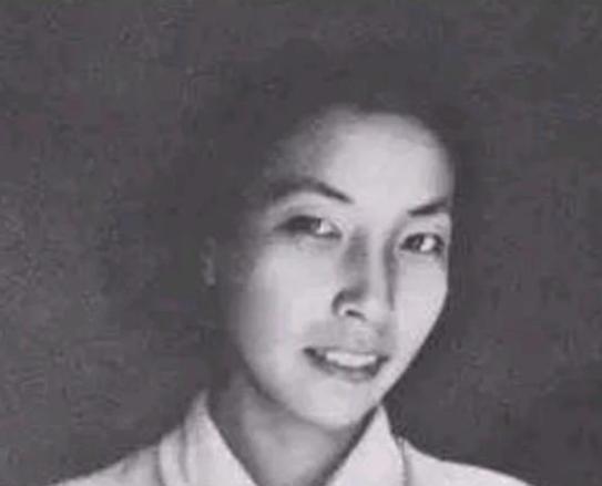 1978年浦安修参加彭德怀追悼会后，向中央提出请求，中央随后批复表示同意这一申请