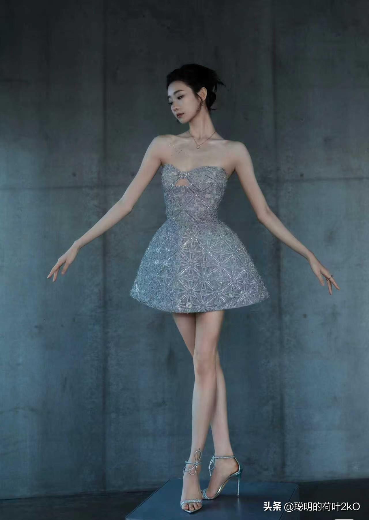 张艺凡公主般魅力