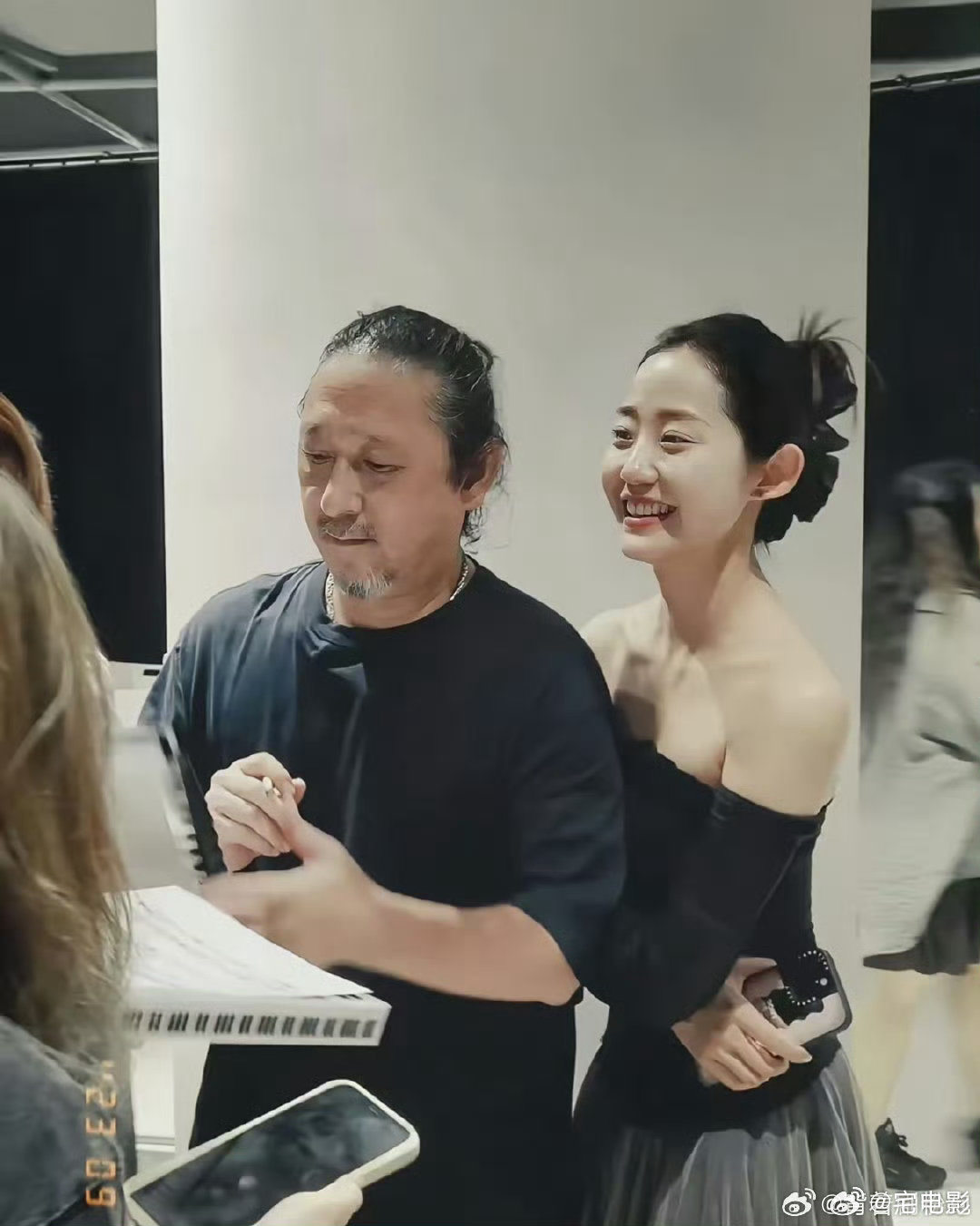 浪姐禁止虐待五旬老人乘风不要虐待三宝老师 超长直播录制，三宝老师的体力已经在预警