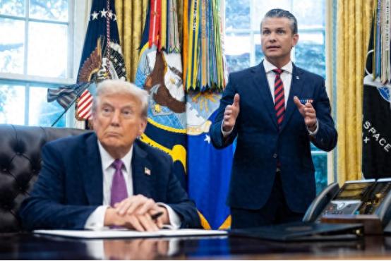 特朗普虽然平时不着调，但他说，咱美国，一战赢了，二战也赢了，成了世界老大。可那之