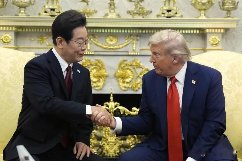 【特朗普发文试图“拉韩国下水”】
华盛顿时间2026年5月4日，美国总统唐纳德·