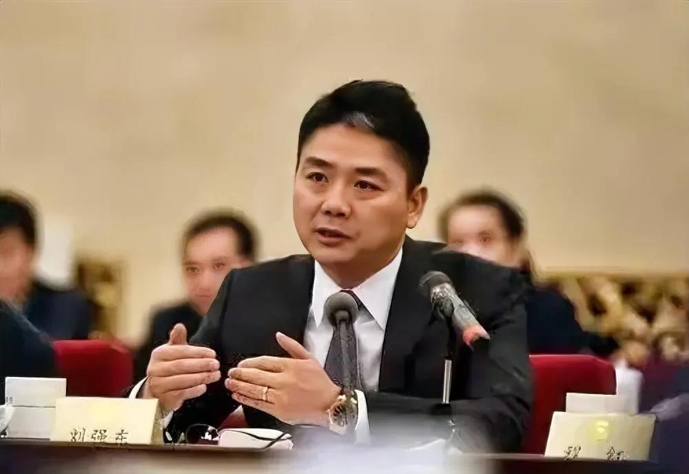 惊呆了！刘强东1000万善款遇冷：母校贫寒学子减少，时代变迁下的教育新格局


