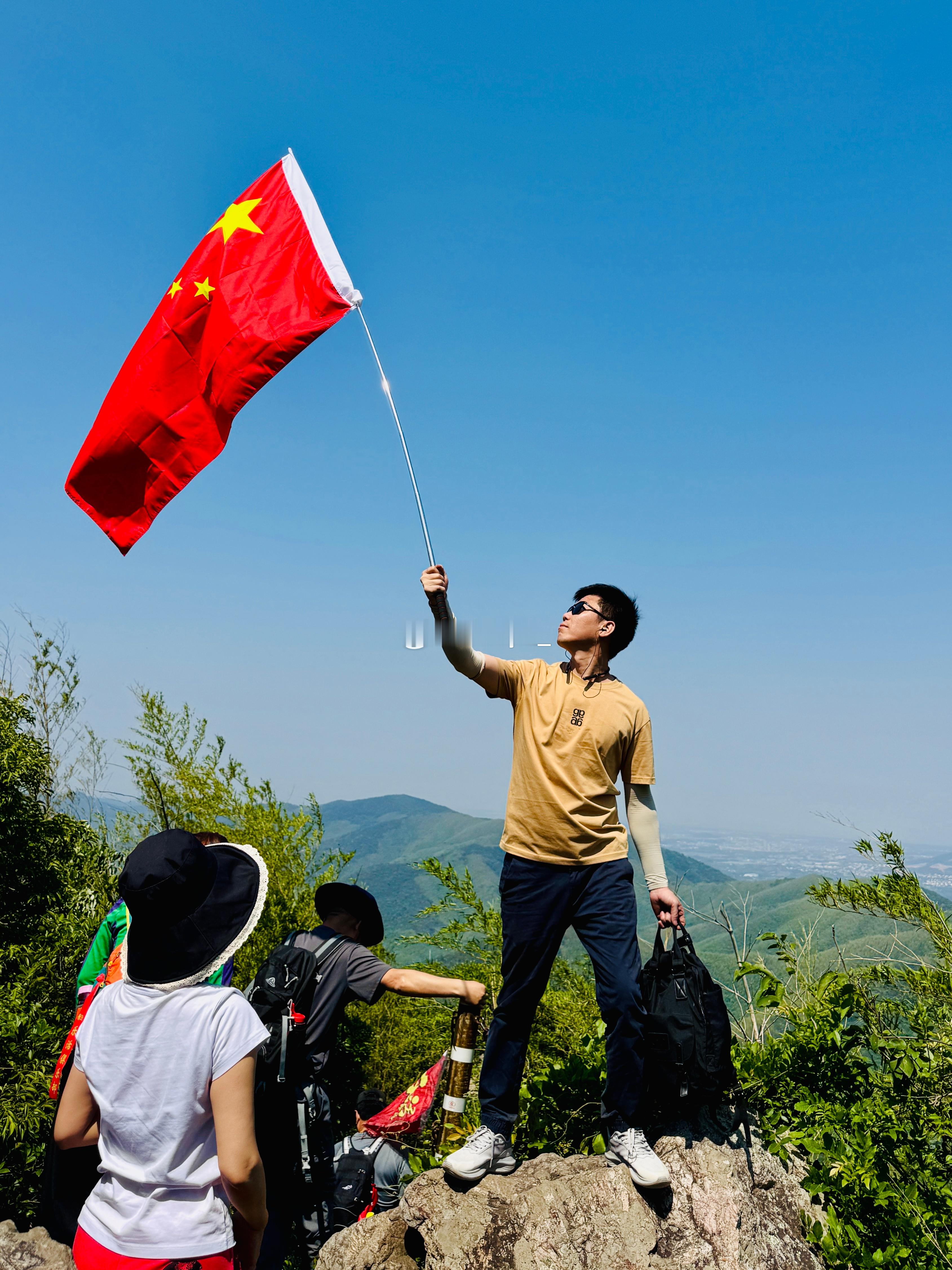 常州[超话]  常州乐活户外部落·宜兴龙池山  ​​​
