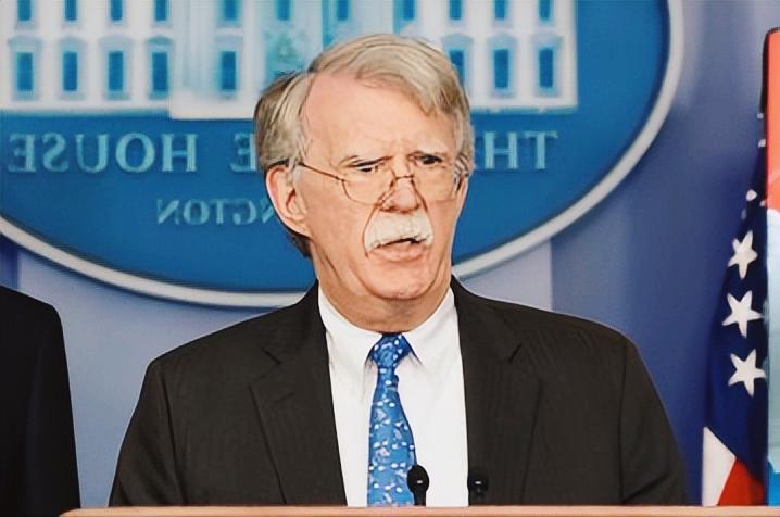 美国这次是真急眼了！4月24日突然对恒力石化下狠手，这背后的算计，真叫人后背发凉