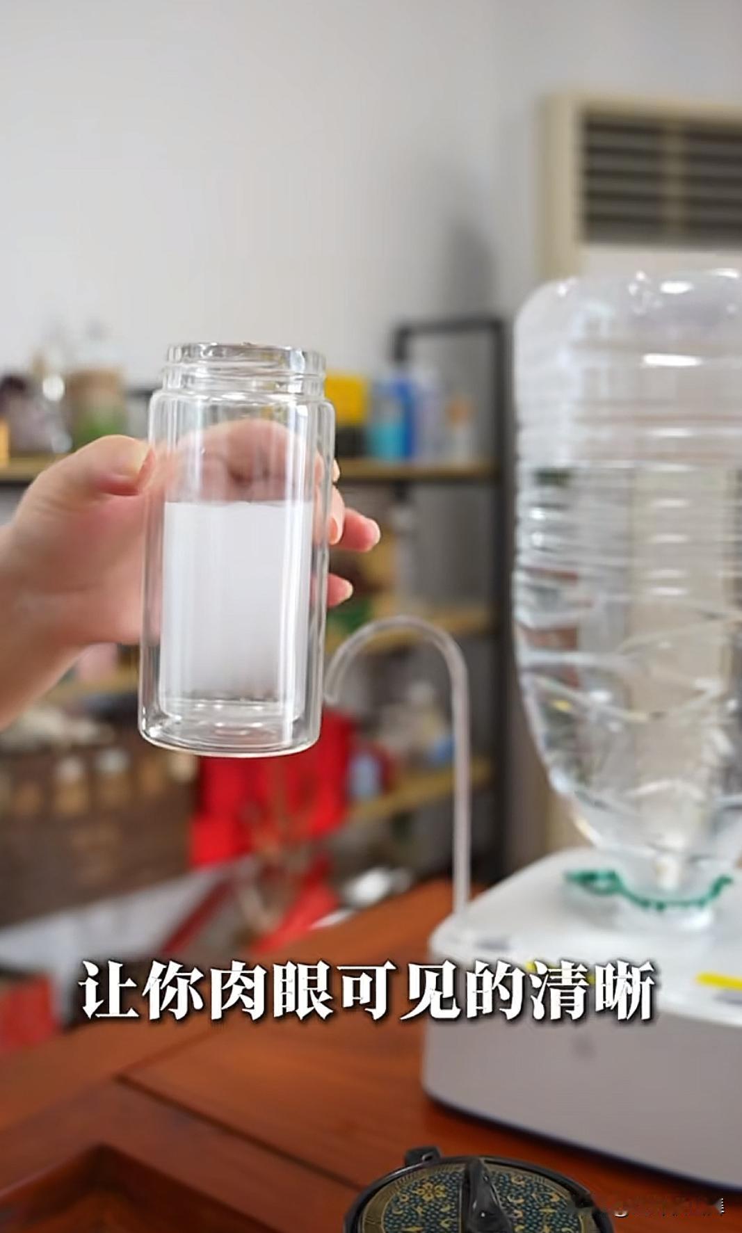 最近一个关于“富氢水”的讨论，引起了广泛关注。先看看这所谓的富氢水在宣传中，饮用