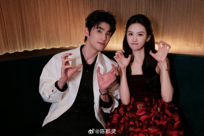 陈都灵和她的四个男人合照、陈都灵端水大师雨露均沾颜值出众演技在线，这样的大女主谁