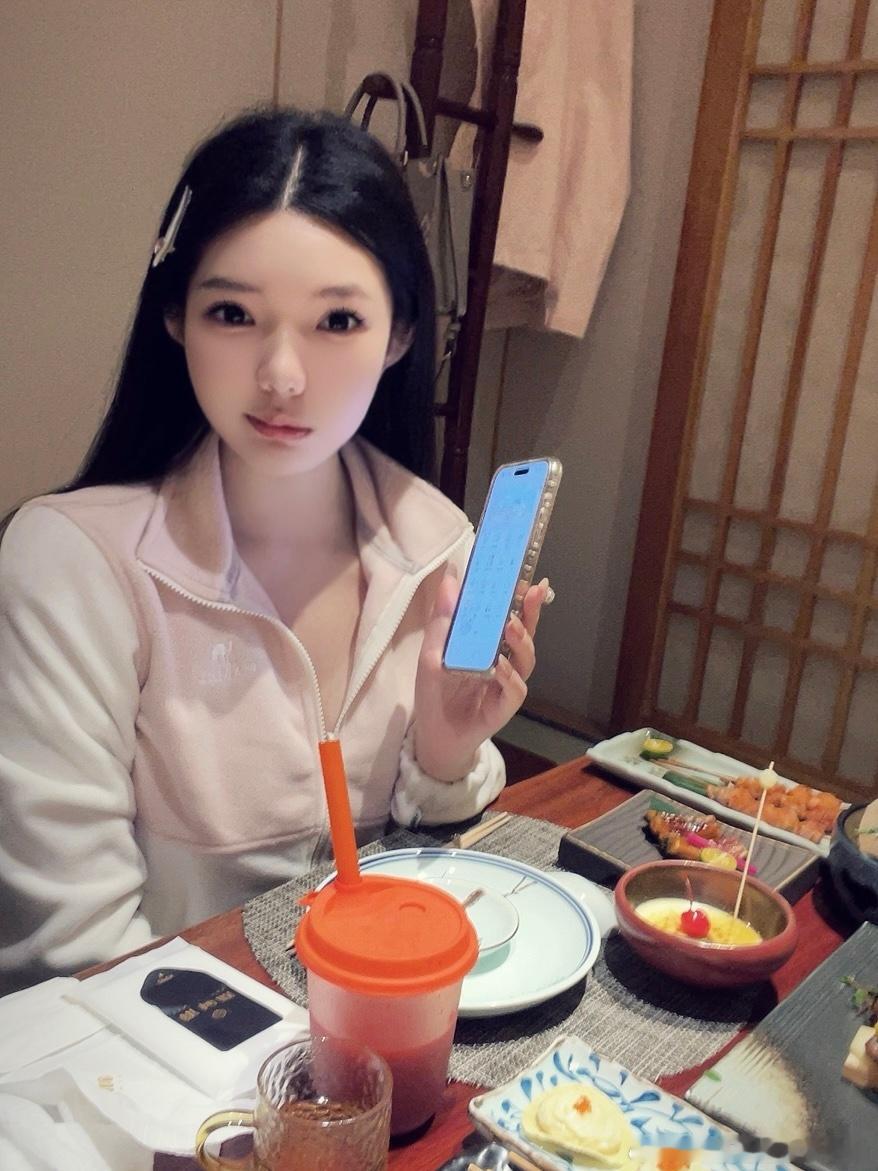 啊呜，一口吃掉(っ˘ڡ˘ς) 